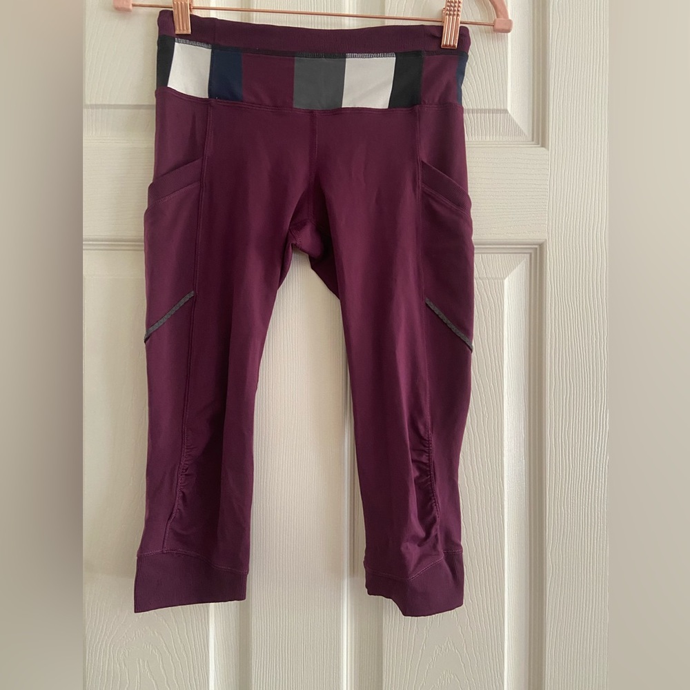 Lululemon Size 6 Women's Cropped Leggings - Multicolor